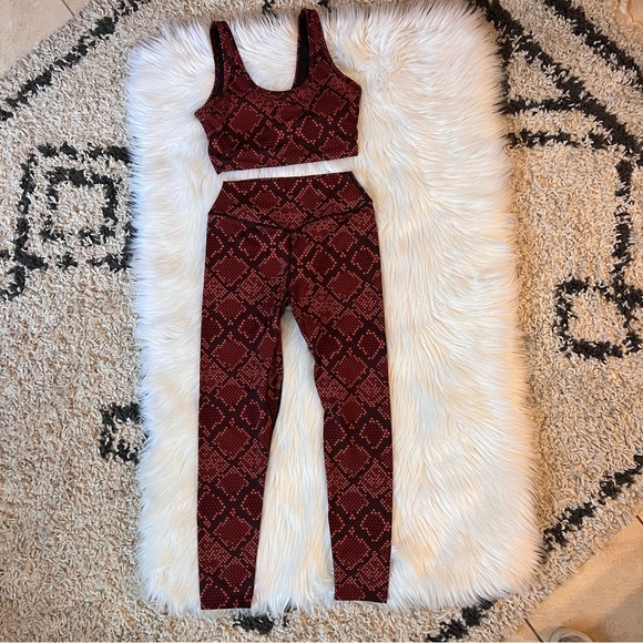 Balance Athletica Ascend Copperhead Leggings and Sports Bra Set M - Picture 2 of 6